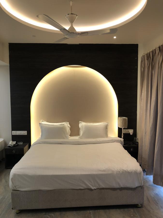 Hotel Sharanam Shegaon Zewnętrze zdjęcie